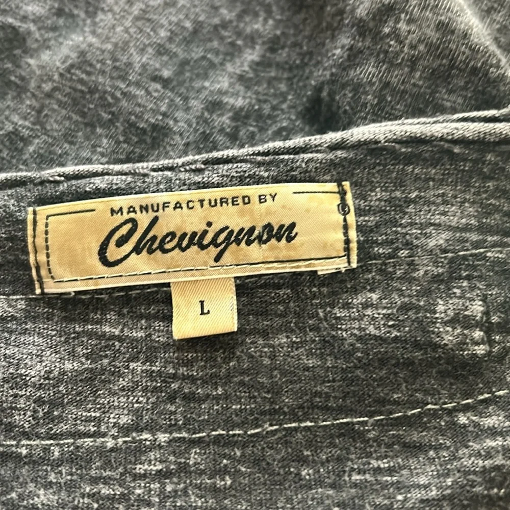 Chevignon - Picture 5 of 8